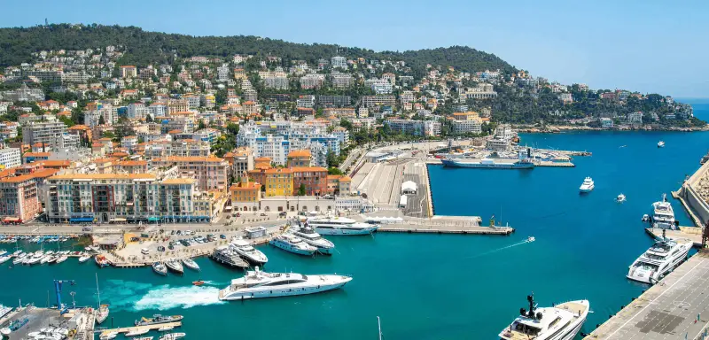 Business class flights to Nice