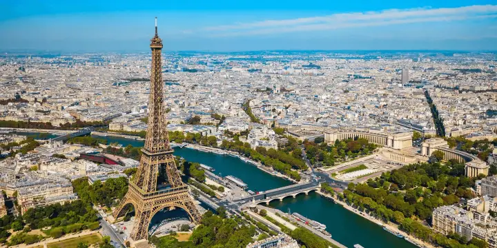 Flight to Paris